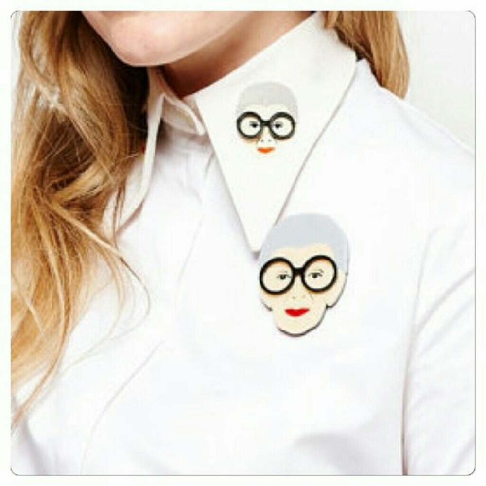 Iris Apfel Brooch - Picture 5 of 6